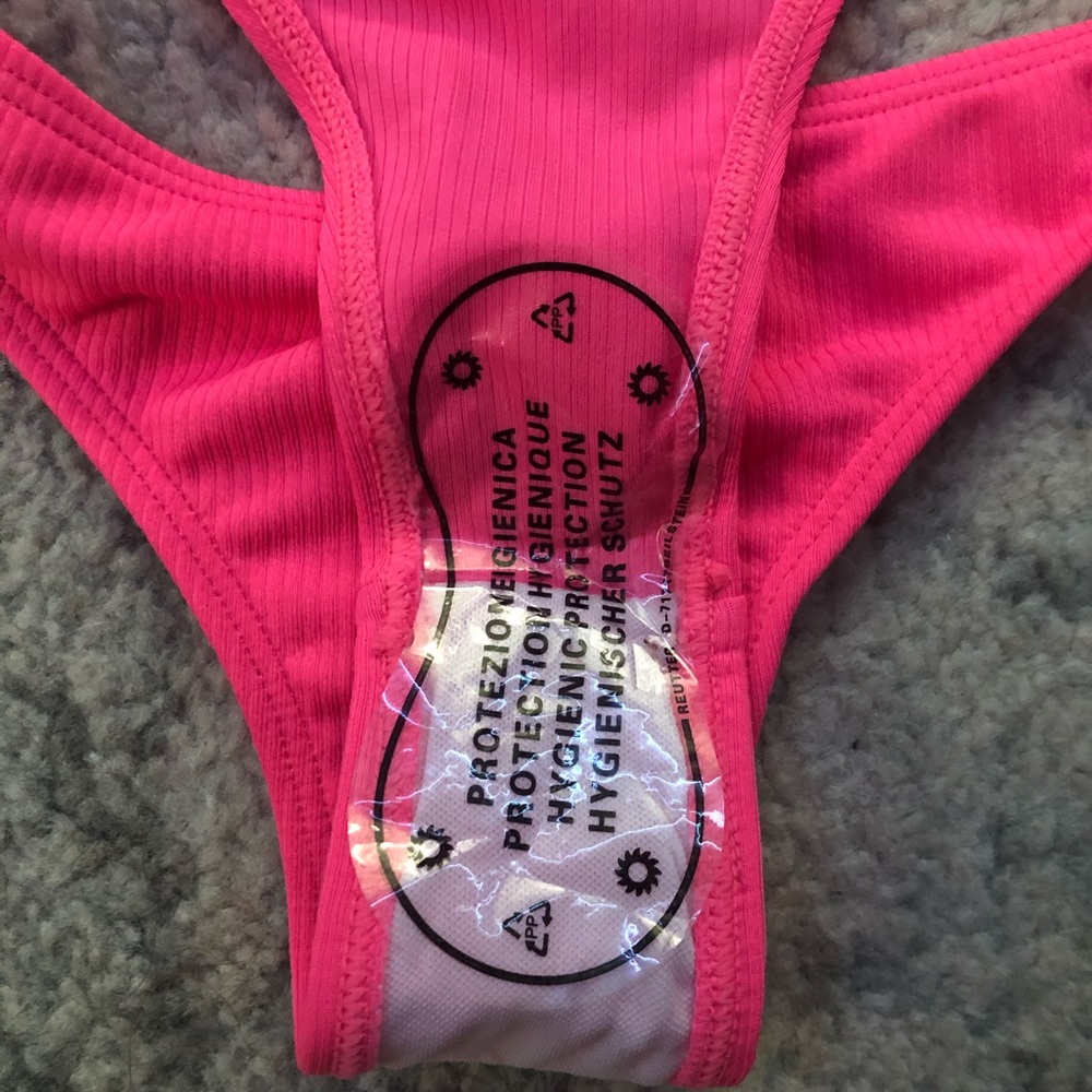 Sunny Bunny pink bikini - Picture 3 of 3
